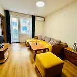 Vacation Daneli Apartman Napospart