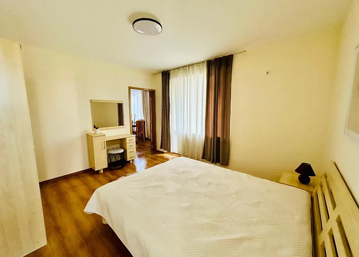 Vacation Daneli Appartement *