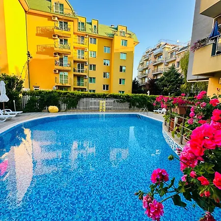 Vacation Daneli Apartament